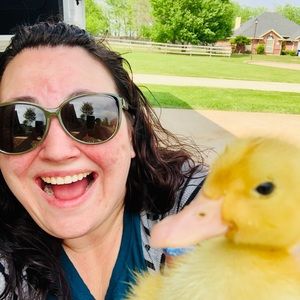 Meet your Posher, Stacy